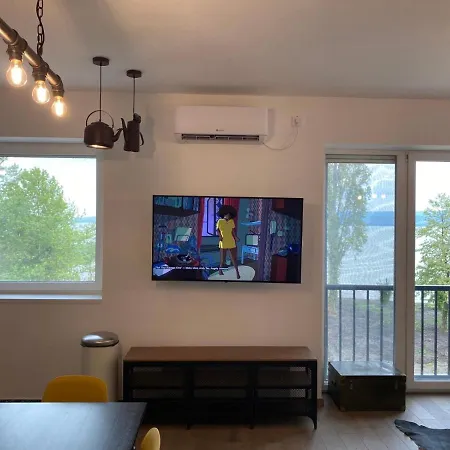 Side Design Apartament *